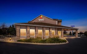 Comfort Inn & Suites Near University Of Wyoming